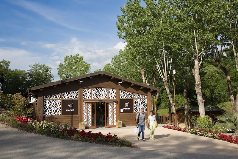 hu Firenze Certosa camping in town