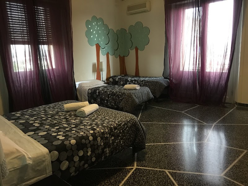 Casa Nuestra Florence Italy - 3