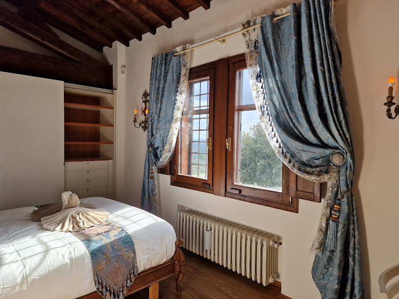 Golden Hour - Villa dei Pavoni - 4