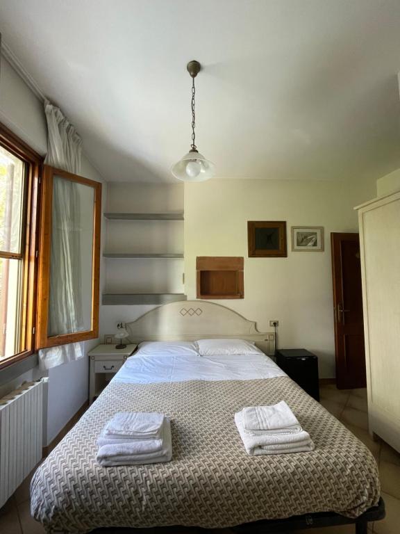 La Spiga di Gambino Grazia AFFITTACAMERE cin: IT048006B4ECKUNC4H - 3