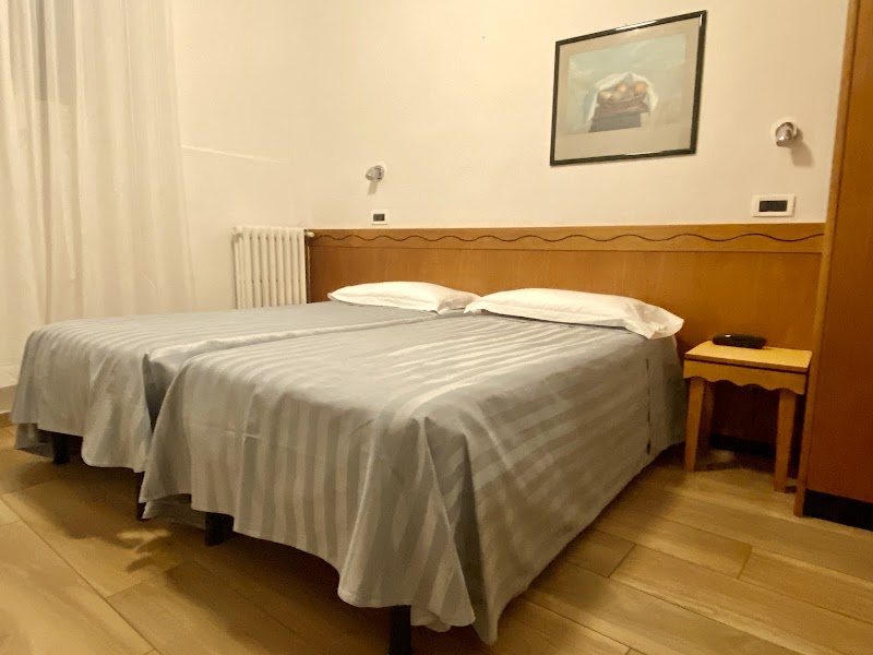 Hotel Nuova Italia - 2