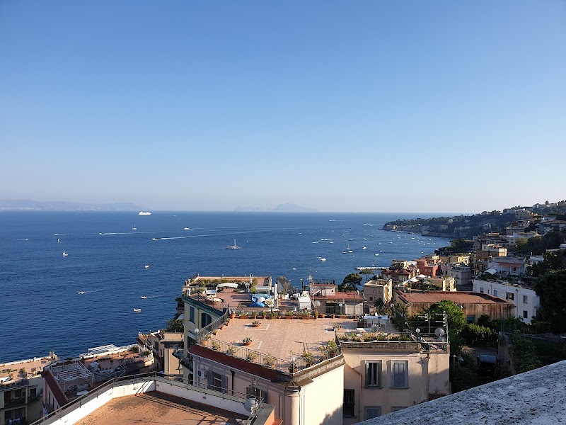 Camera Matrimoniale Sul Golfo di Napoli - 2