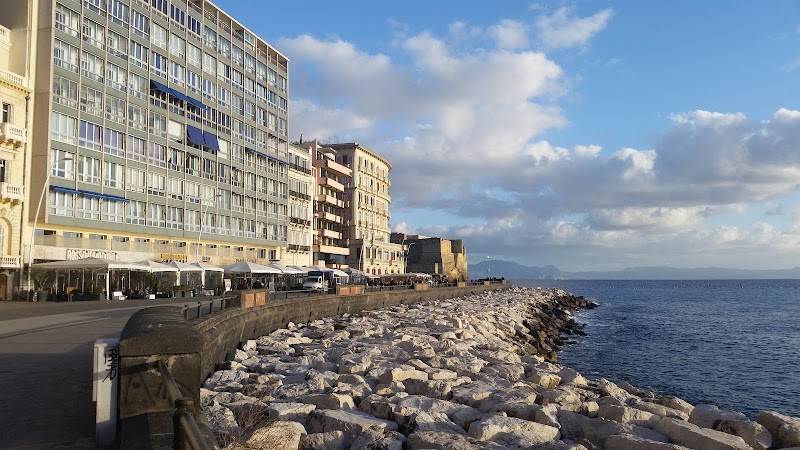 Bourbon House B&B - 2