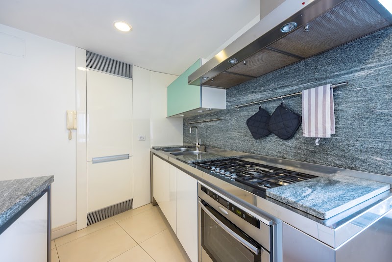 Blu Breeze on Seafront - 3