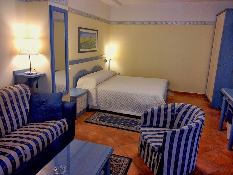 Albergo Del Pino - 3