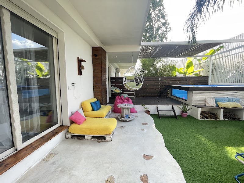 PoolAndGardenHouse - 2