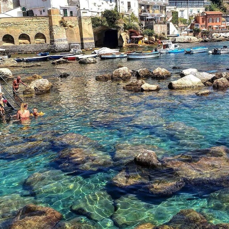 Romeo house via discesa coroglio 40 - 2