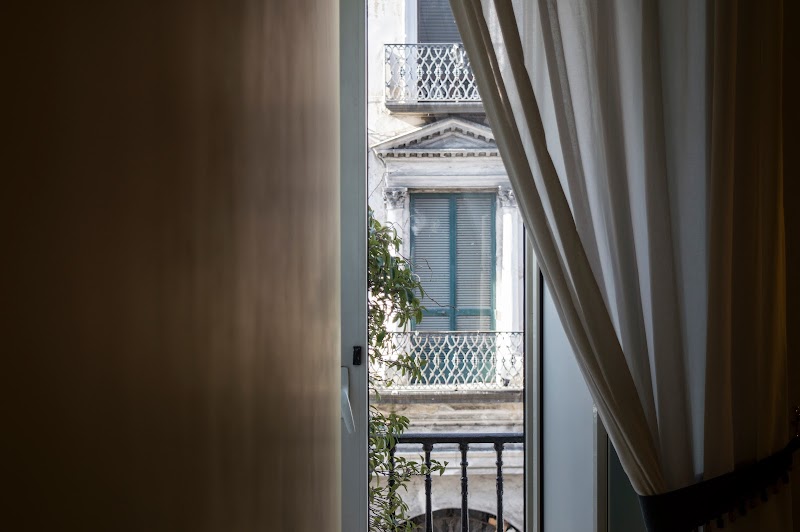 B&B Bonapace Porta Nolana