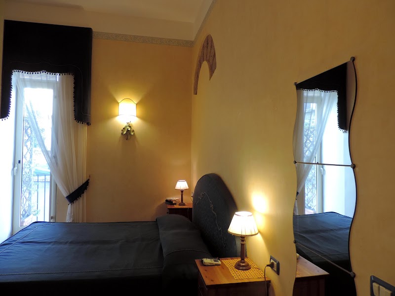 B&B Bonapace Porta Nolana - 2