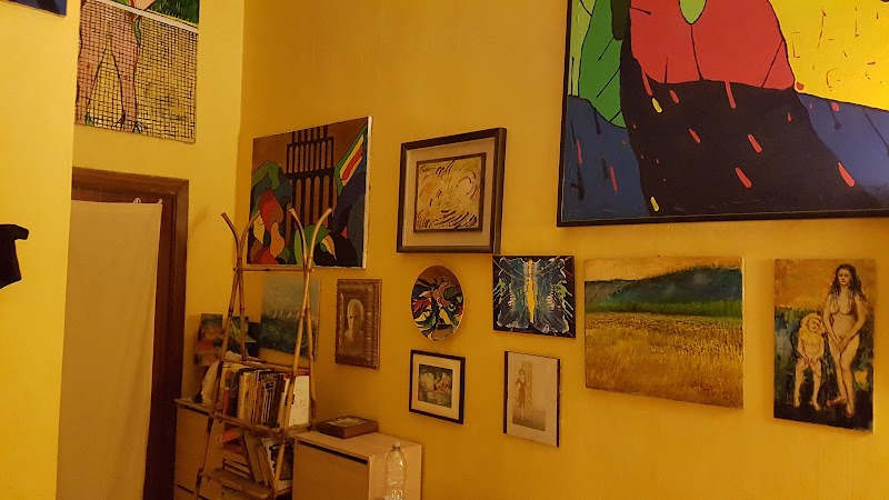 Emma House Room Yellow