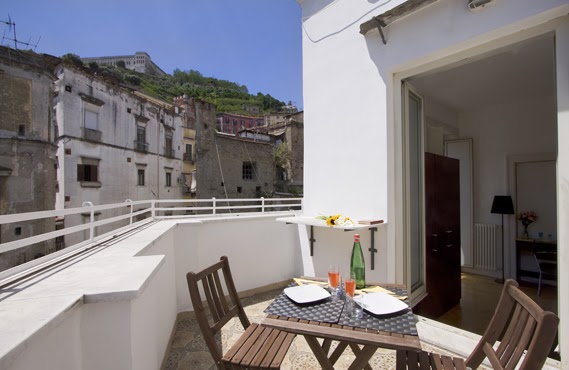 Spaccanapoli Comfort Suites - 2