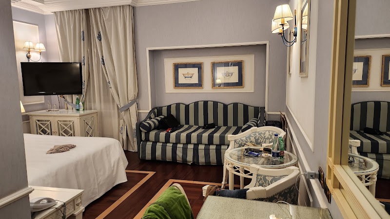 Palazzo Alabardieri - 3