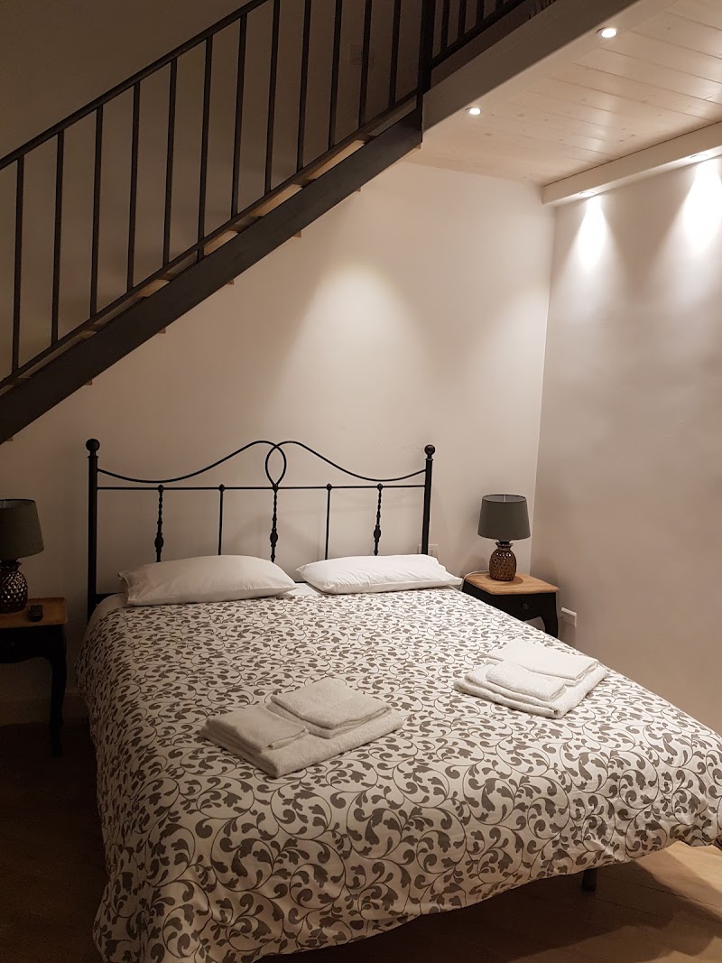 B&B La Scalinata di Chiaia - 2