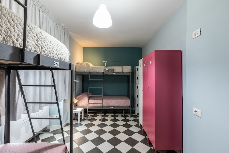 Hostel Portici - 2