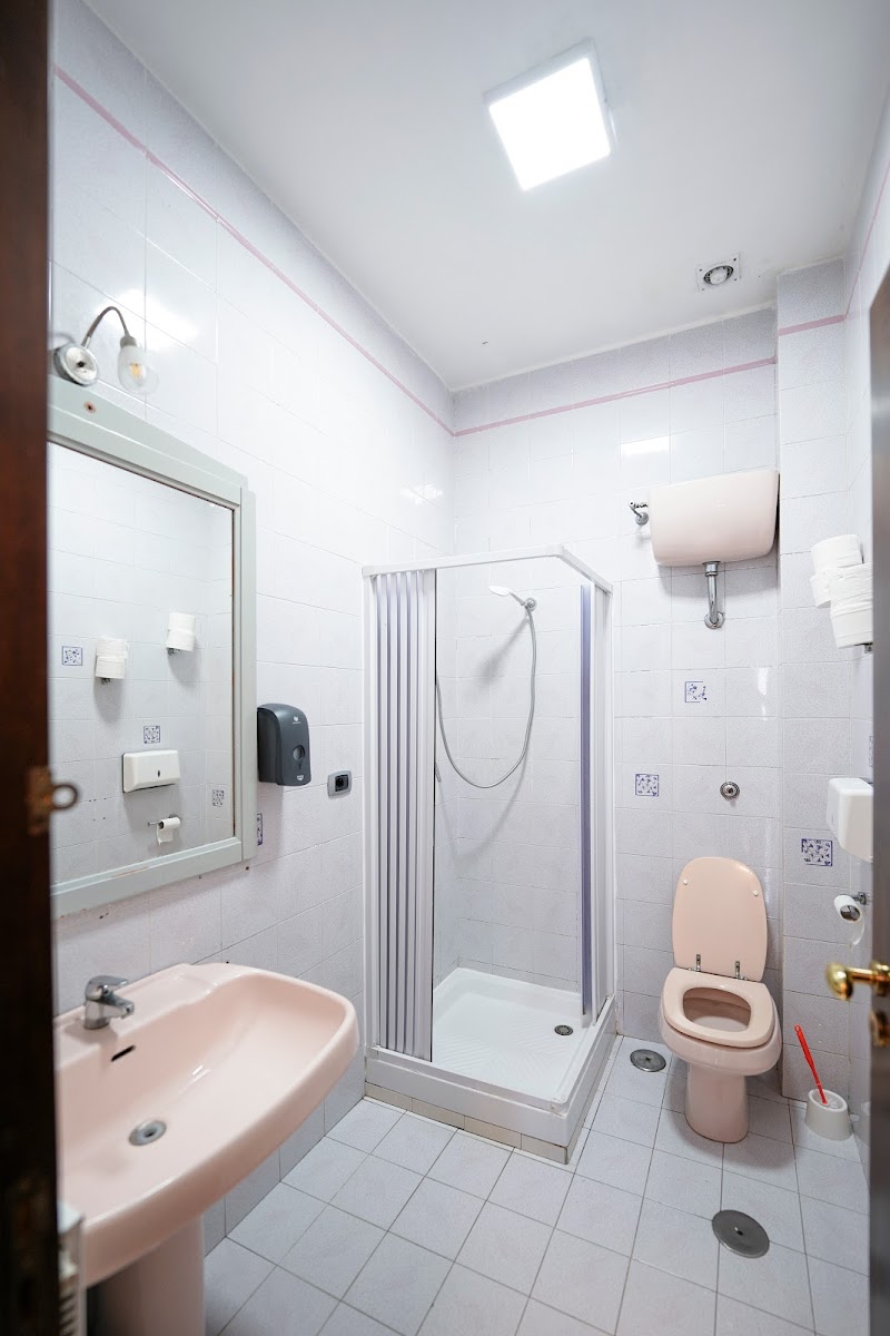 Los Mochileros Hostel - Age Limit 18-28 - 2