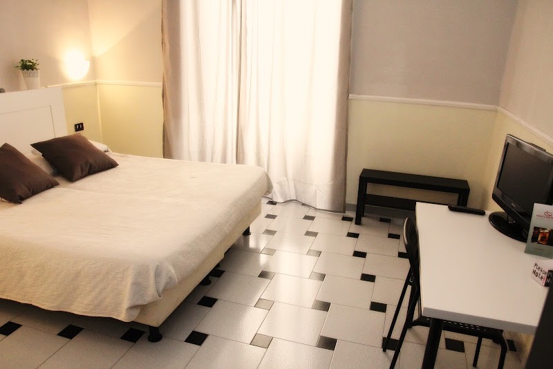 Hotel Luna Rossa - 2