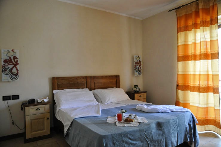 Fly Boutique Hotel - 4