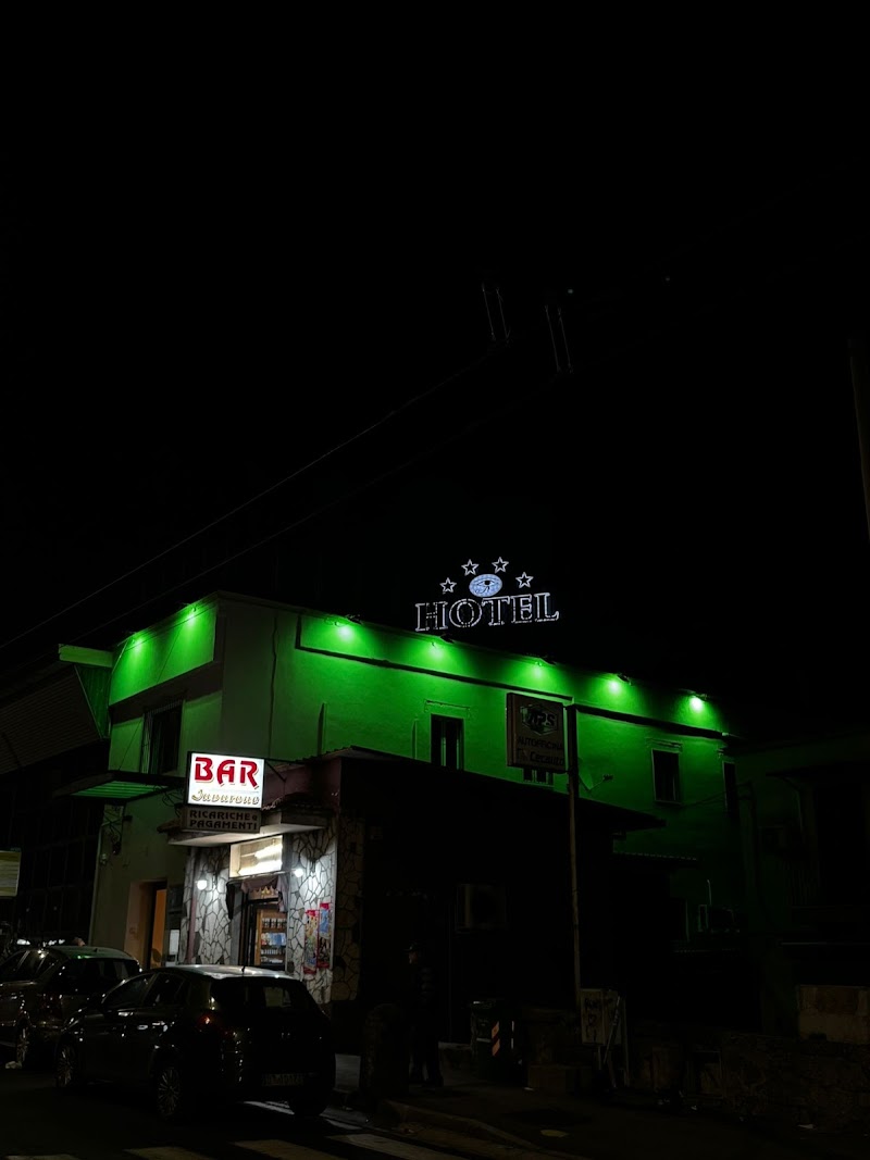 Noah GateHotel&Suites