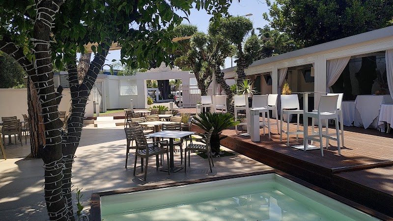 Le Cheminèe Business Hotel