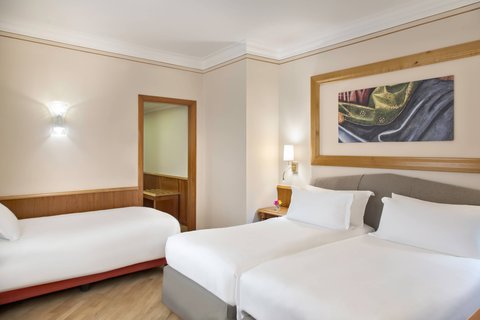 Hotel Mediterraneo - 4