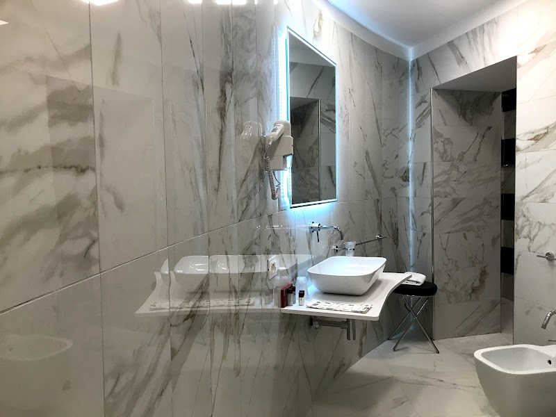 Hotel Art Resort Galleria Umberto - 4