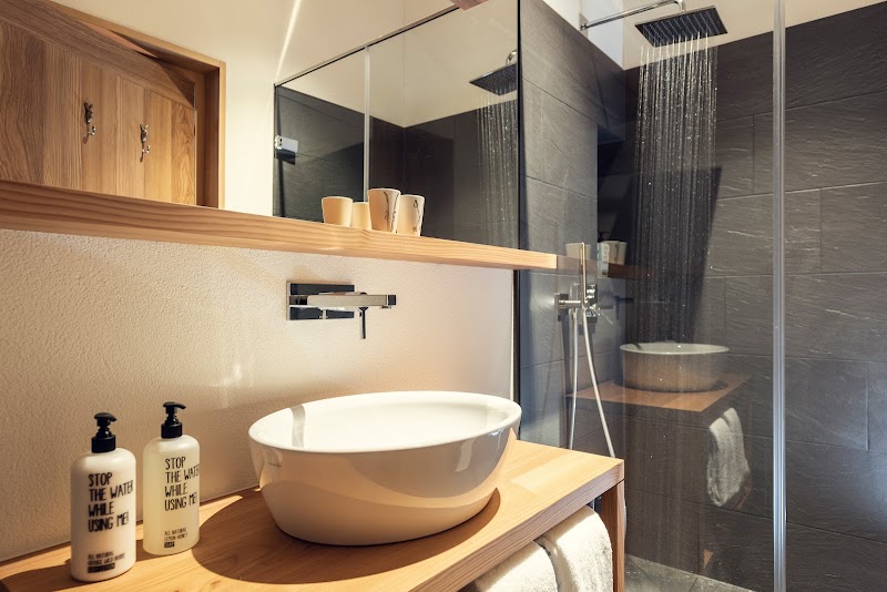 Conrad’s Mountain Lodge