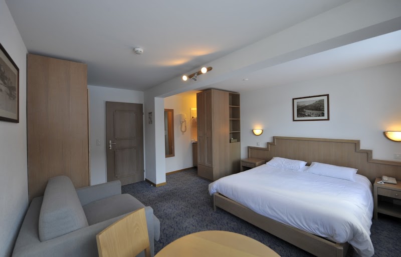 Club Med Saint-Moritz - Swiss Alps - 3